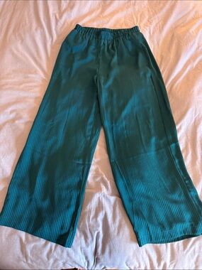 Wide-Leg Pants in Teal